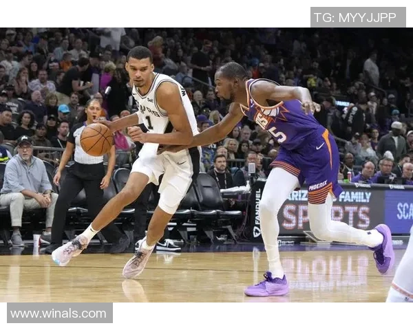 文班亚马新赛季表现惊艳场均数据引领最佳新秀争夺战